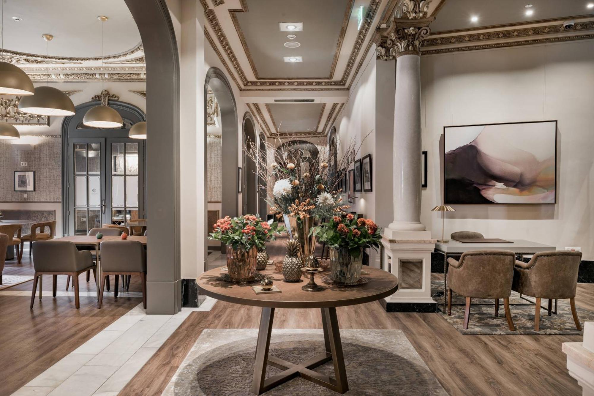 Circulo Gran Via, Autograph Collection (Adults Only) — Fotos 1